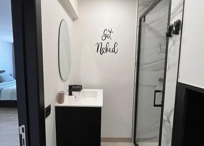 Moderne Et Confort - Guillemins * Liegi